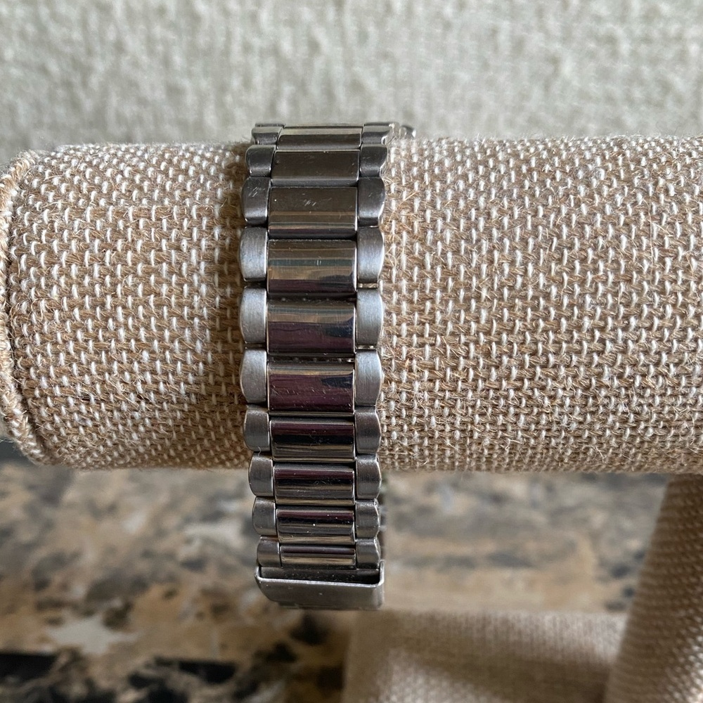 Coca-Cola Silver Watch - Picture 2 of 7